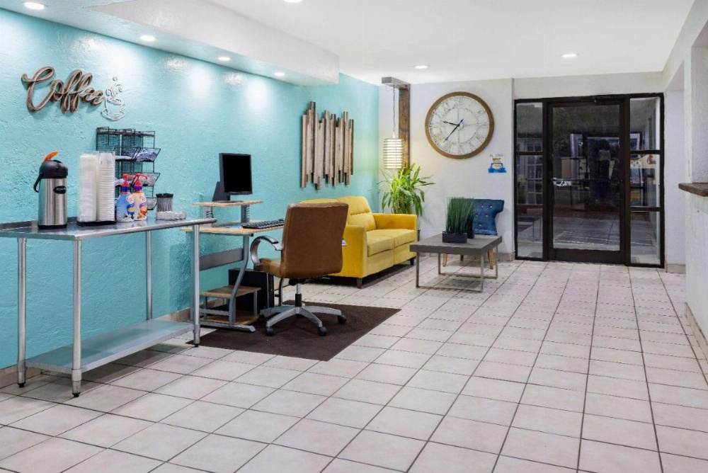 Days Inn by Wyndham Raleigh Glenwood-Crabtree Image 18