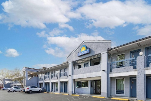 Days Inn by Wyndham Raleigh Glenwood-Crabtree image 23